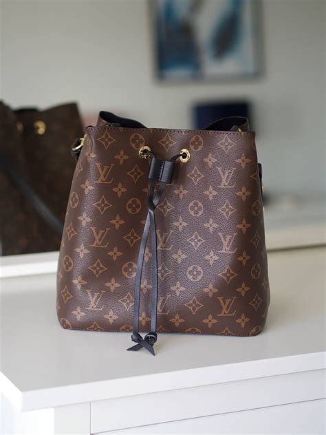 louis vuitton neo noe vs neverfull|LOUIS VUITTON NEVERFULL MM VS NEONOE .